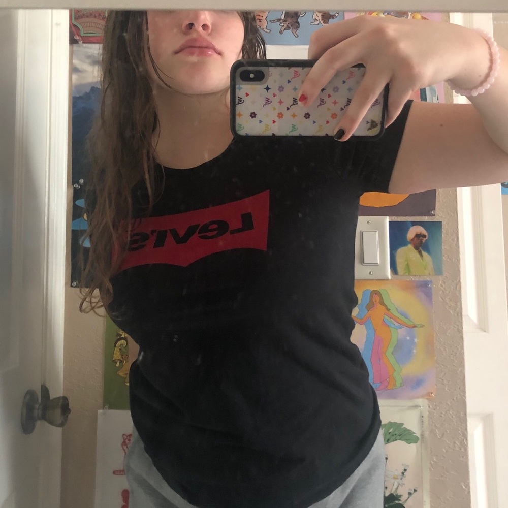 Levi shirt